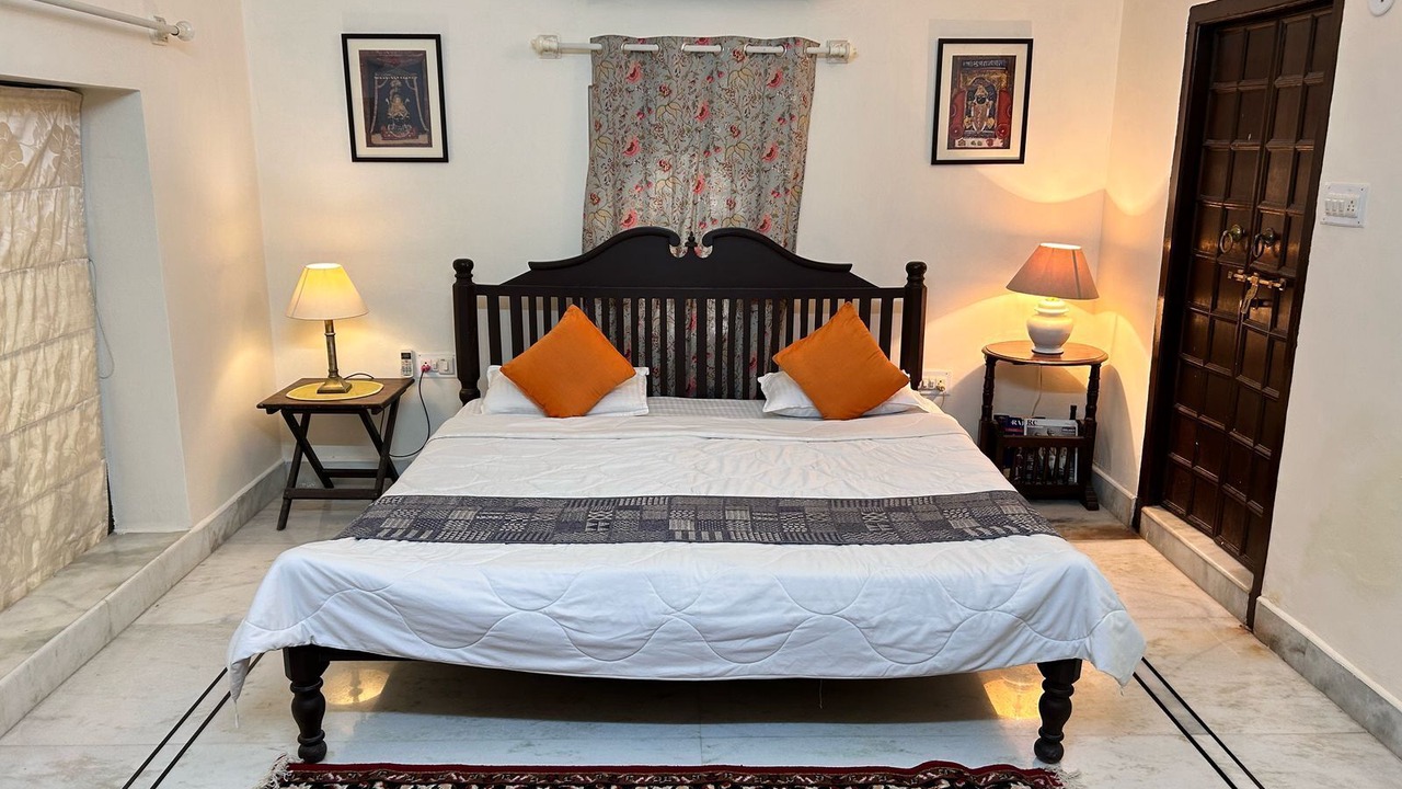 Photo of Bedroom in Bhindar