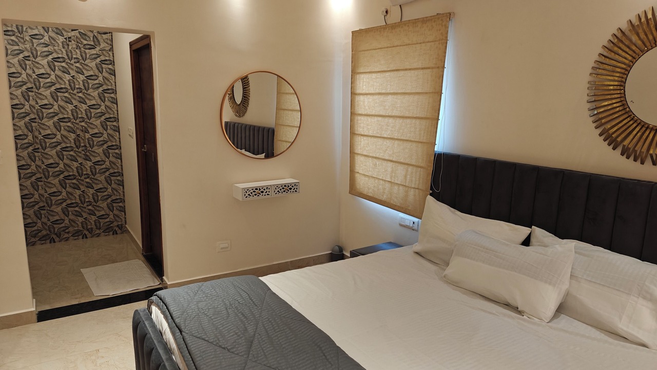 Photo of Bedroom in Denkanikota
