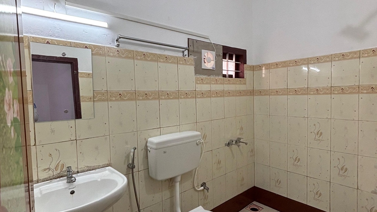 Photo of Bathroom in Chithirapuram