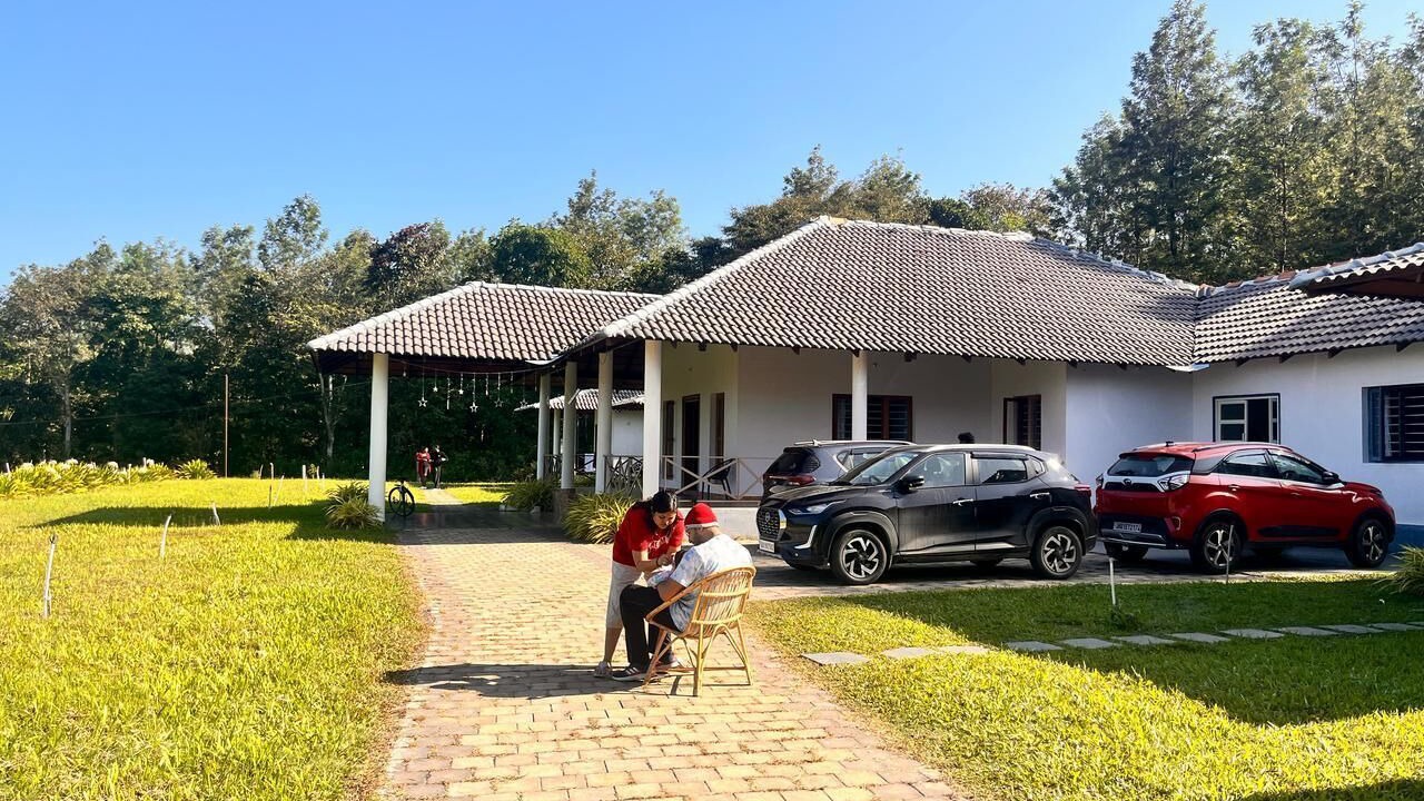 Photo of Outdoor in Alur