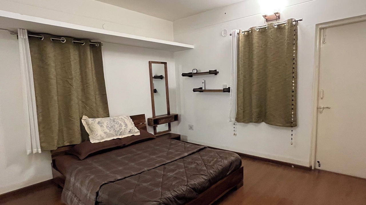 Photo of Bedroom in Malleshwaram West