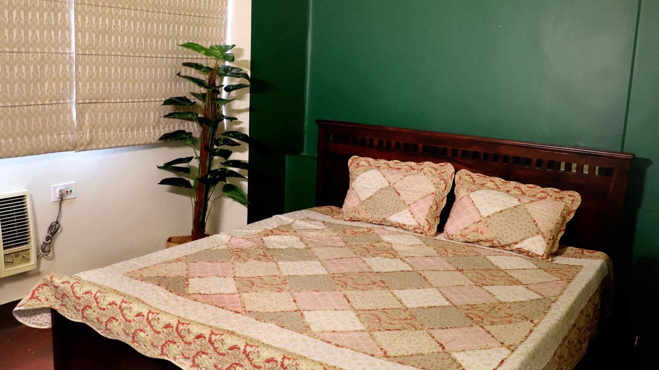 Photo of Bedroom in Dharmatala