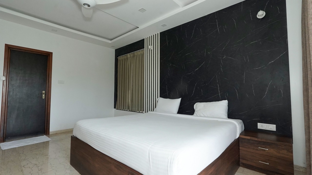 Photo of Bedroom in Pilerne Industrial Estates