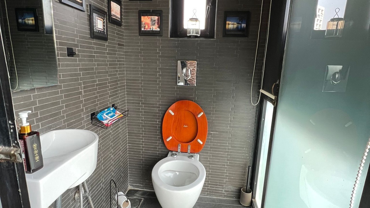 Photo of Bathroom in Pali Hill