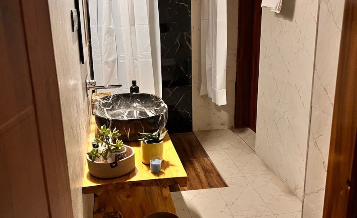 Photo of Bathroom in Shivalik Nagar