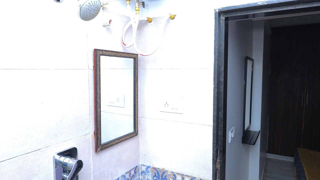 Photo of Bathroom in Perambur Purasavakam