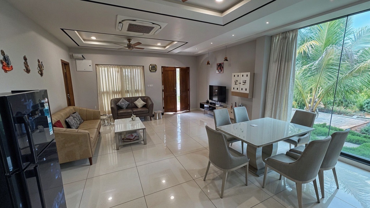 Photo of Livingroom in Chevella