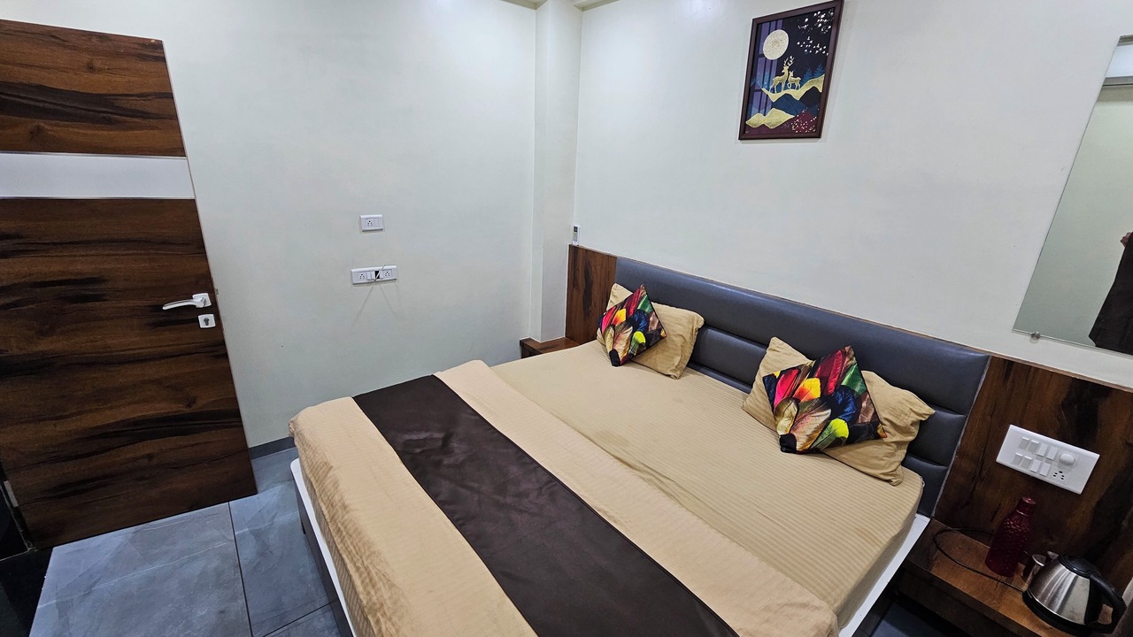 Photo of Bedroom in Panchgani