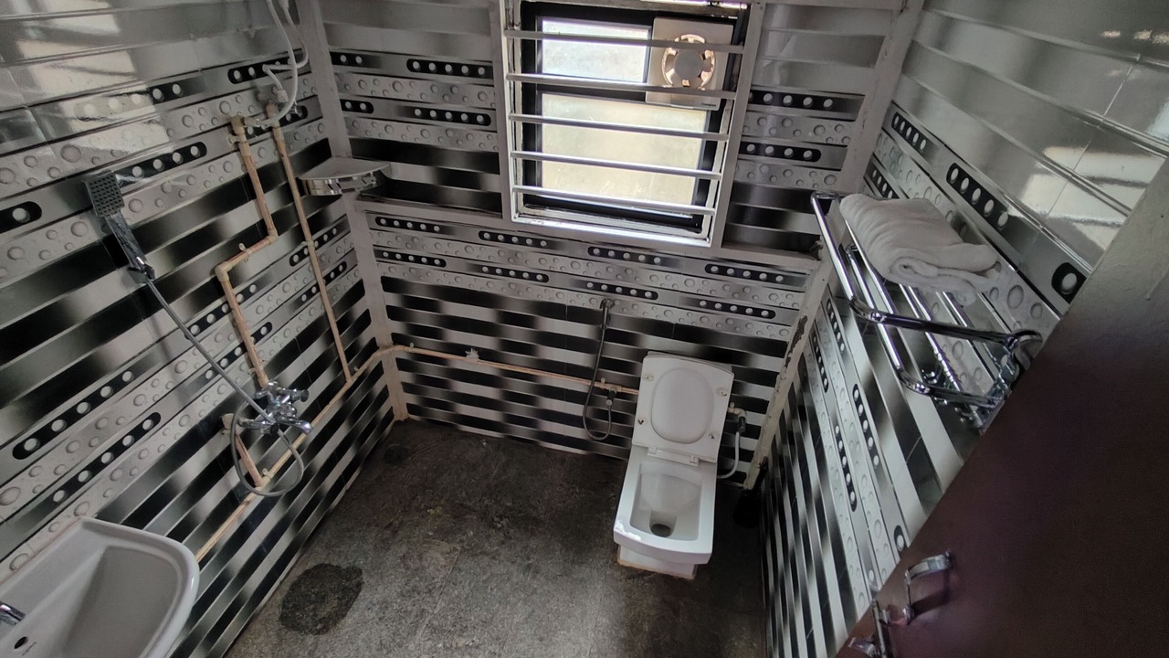 Photo of Bathroom in Hunsur