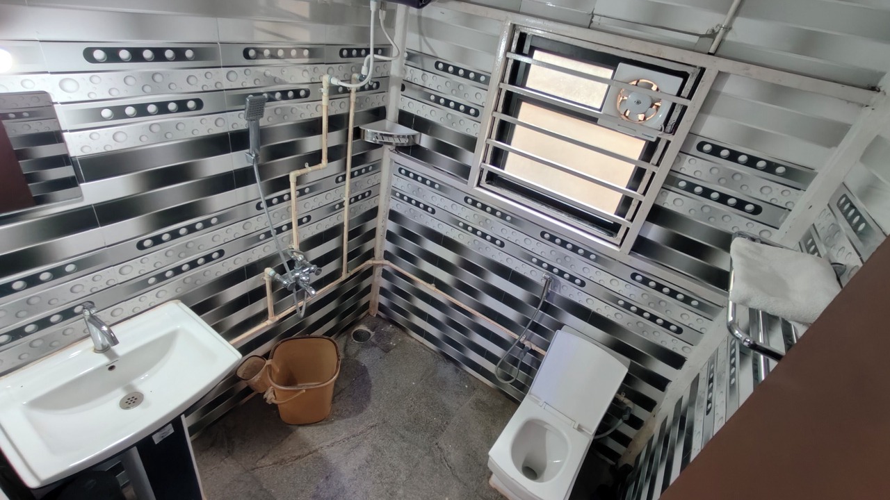 Photo of Bathroom in Hunsur