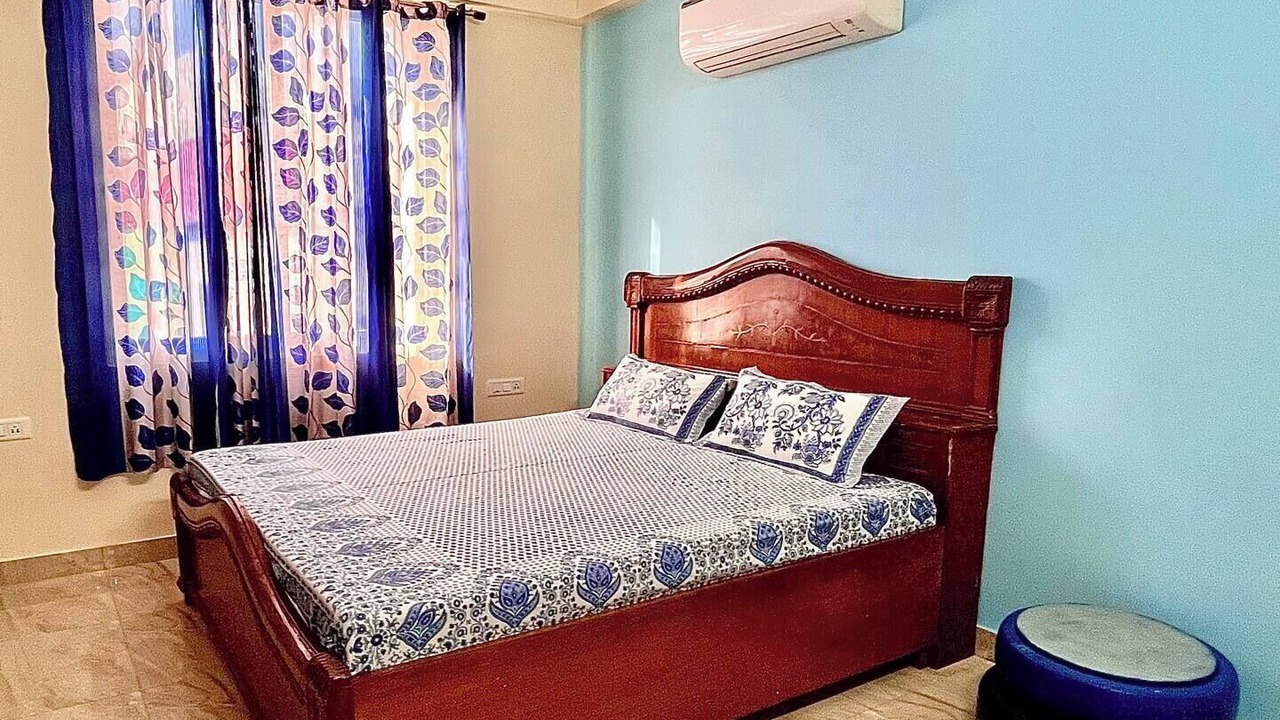 Photo of Bedroom in Tonk Road