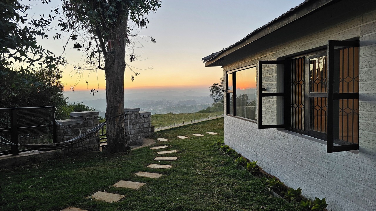 Photo of Patio Balcony in Thalayathimund