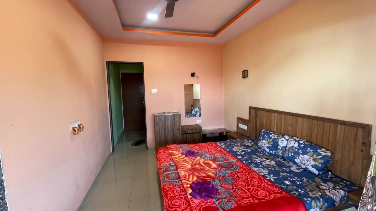 Photo of Bedroom in Mahabaleshwar