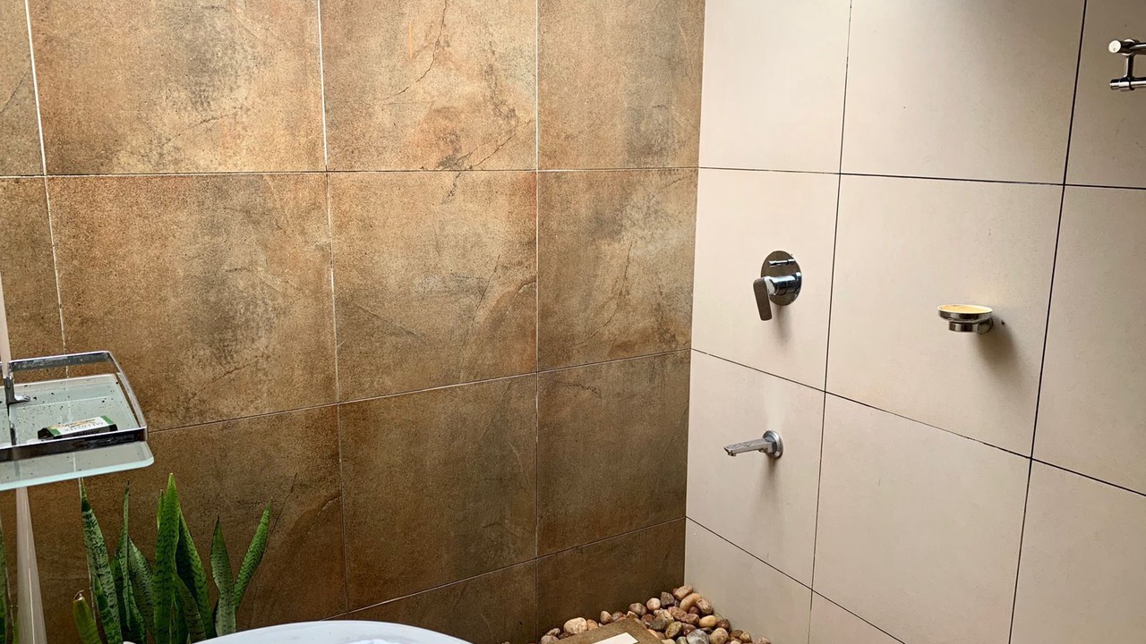 Photo of Bathroom in Mankombu