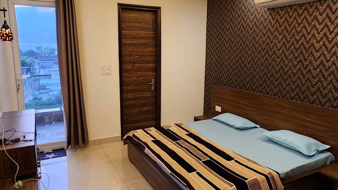 Photo of Bedroom in Mayapur
