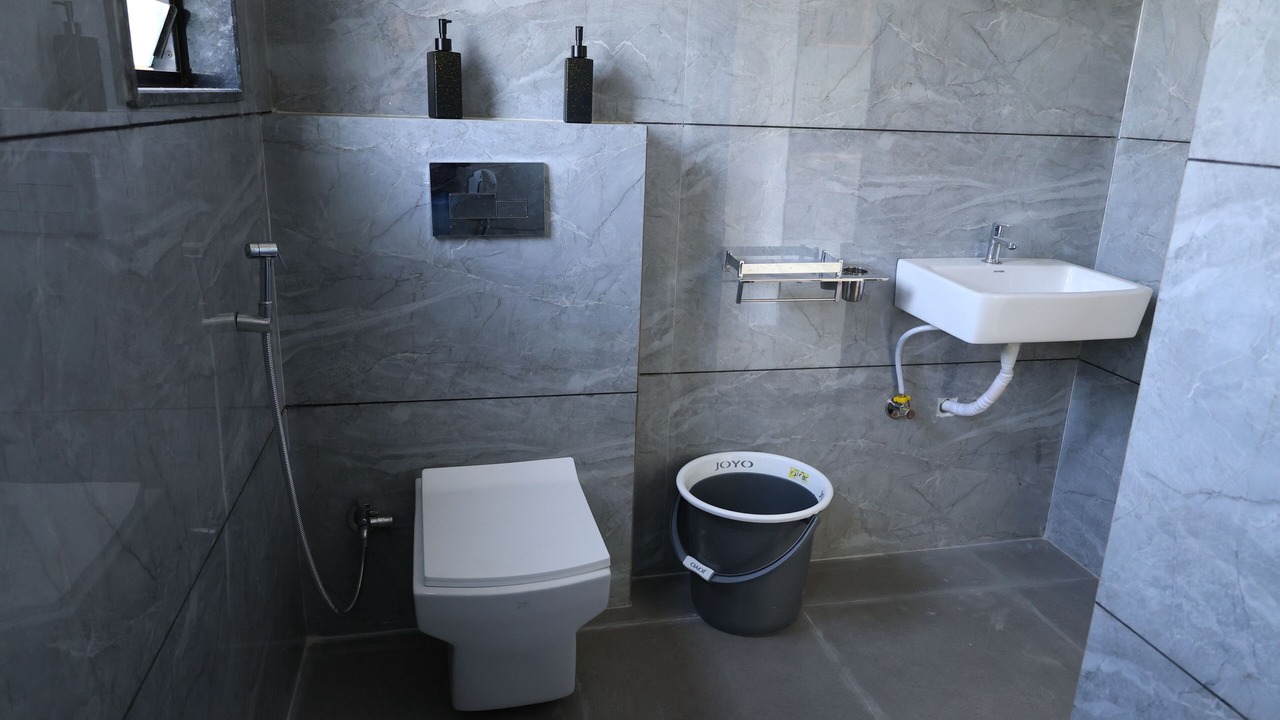 Photo of Bathroom in Igatpuri