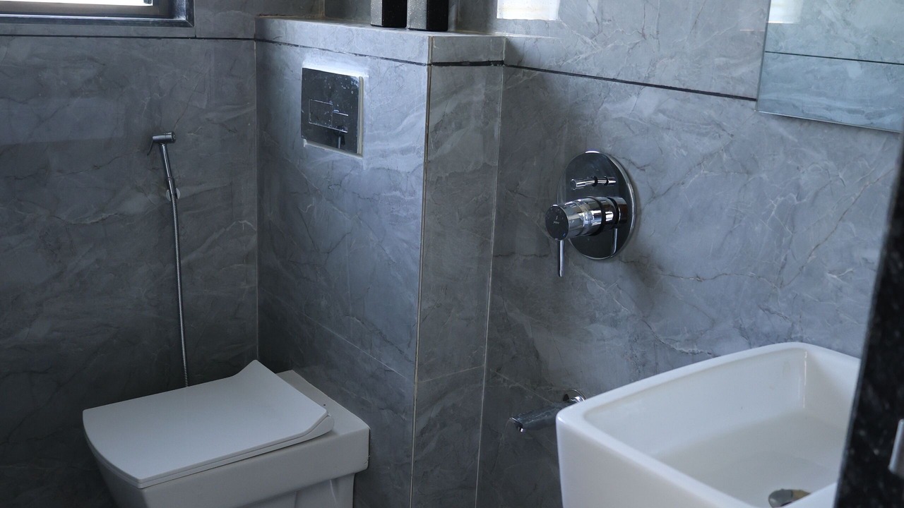 Photo of Bathroom in Igatpuri