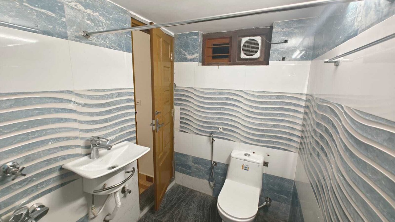 Photo of Bathroom in Alappuzha