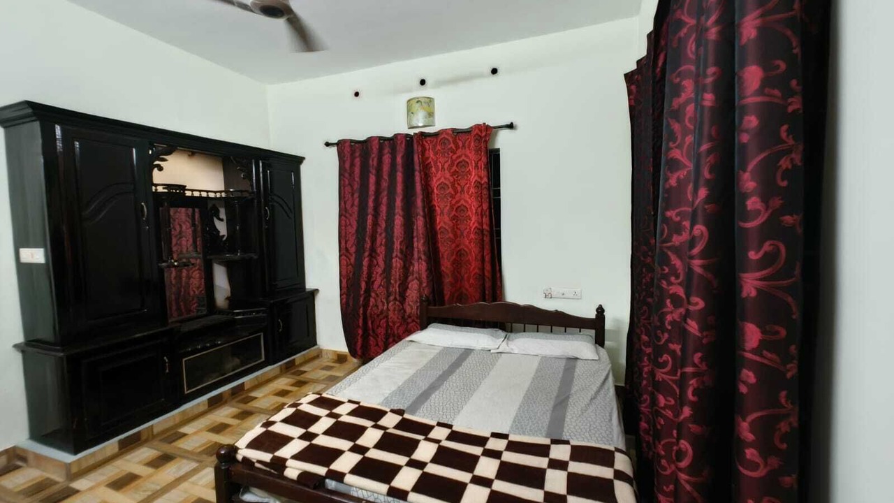 Photo of Bedroom in Alappuzha