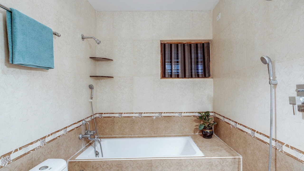 Photo of Bathroom in Brookefield