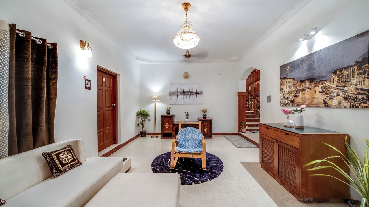 Photo of Livingroom in Brookefield
