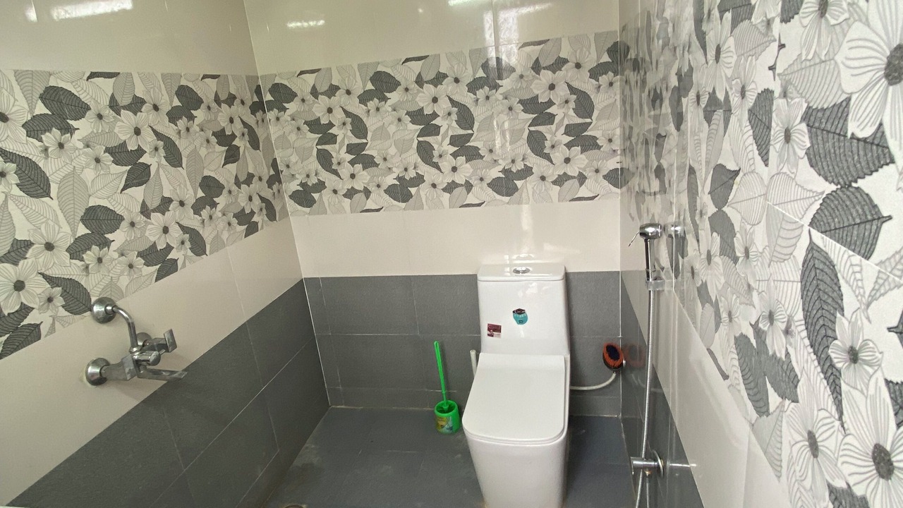 Photo of Bathroom in Toli Chowki