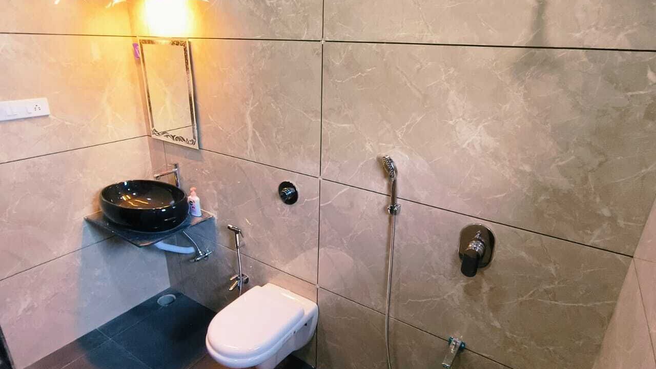 Photo of Bathroom in Machutar