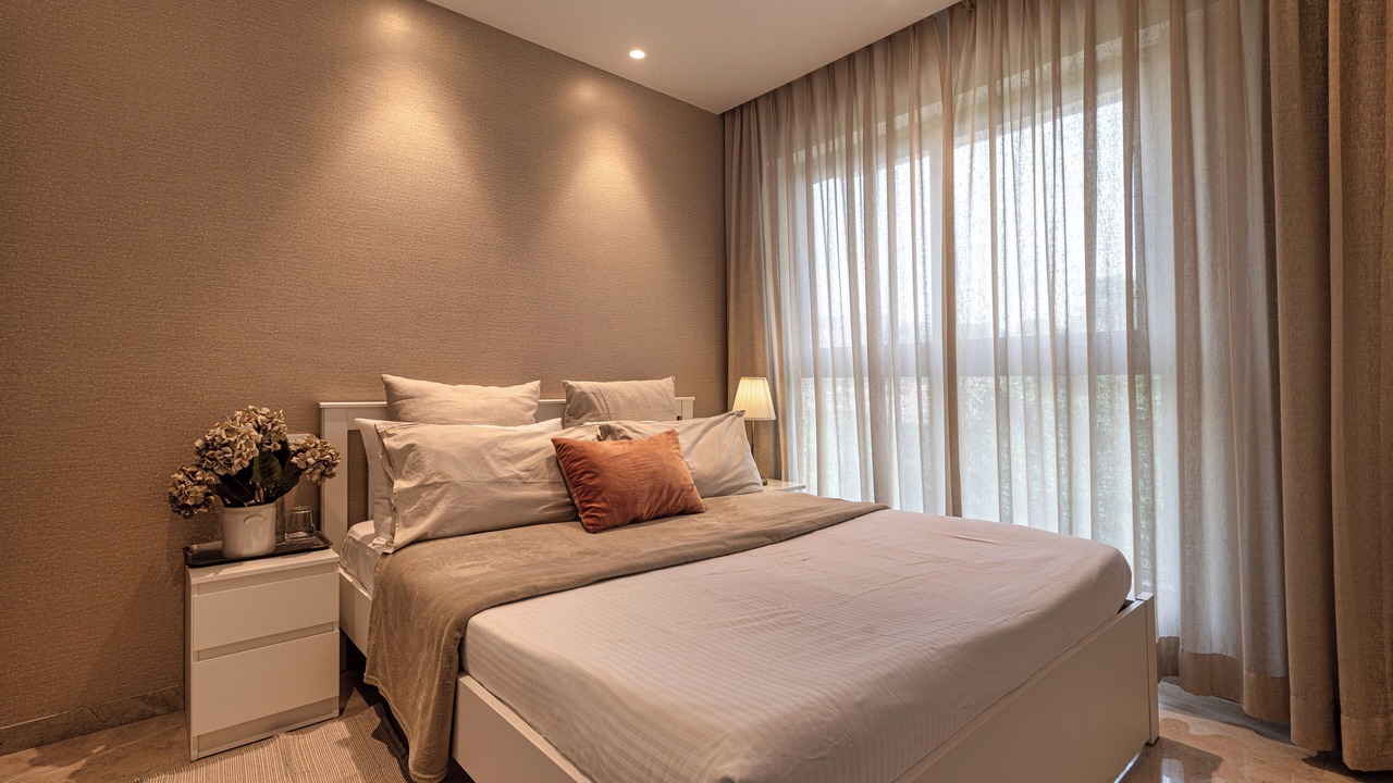 Photo of Bedroom in Hiranandani Gardens