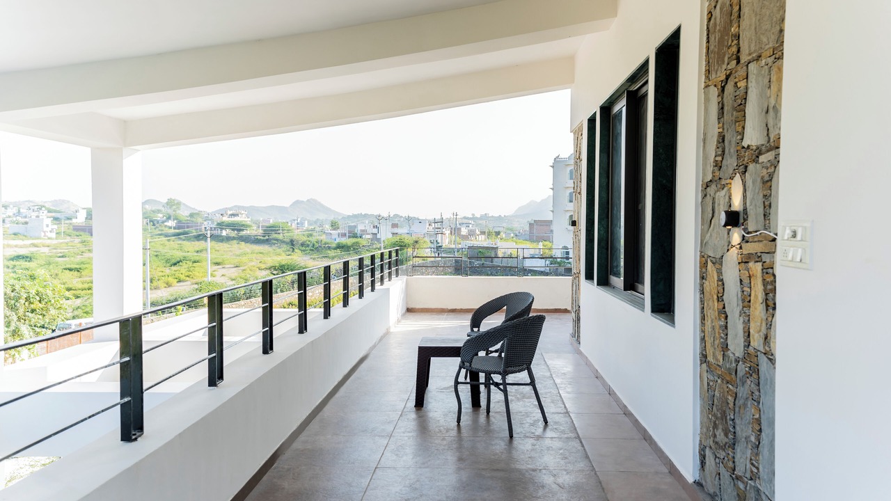 Photo of Patio Balcony in Udaipur