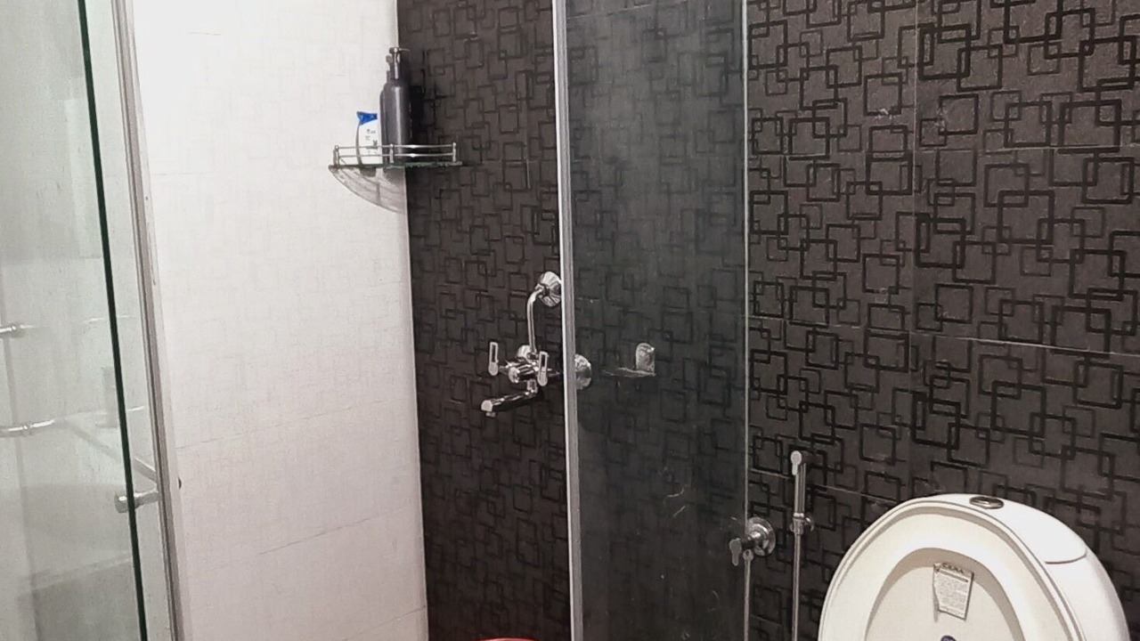 Photo of Bathroom in Vypin