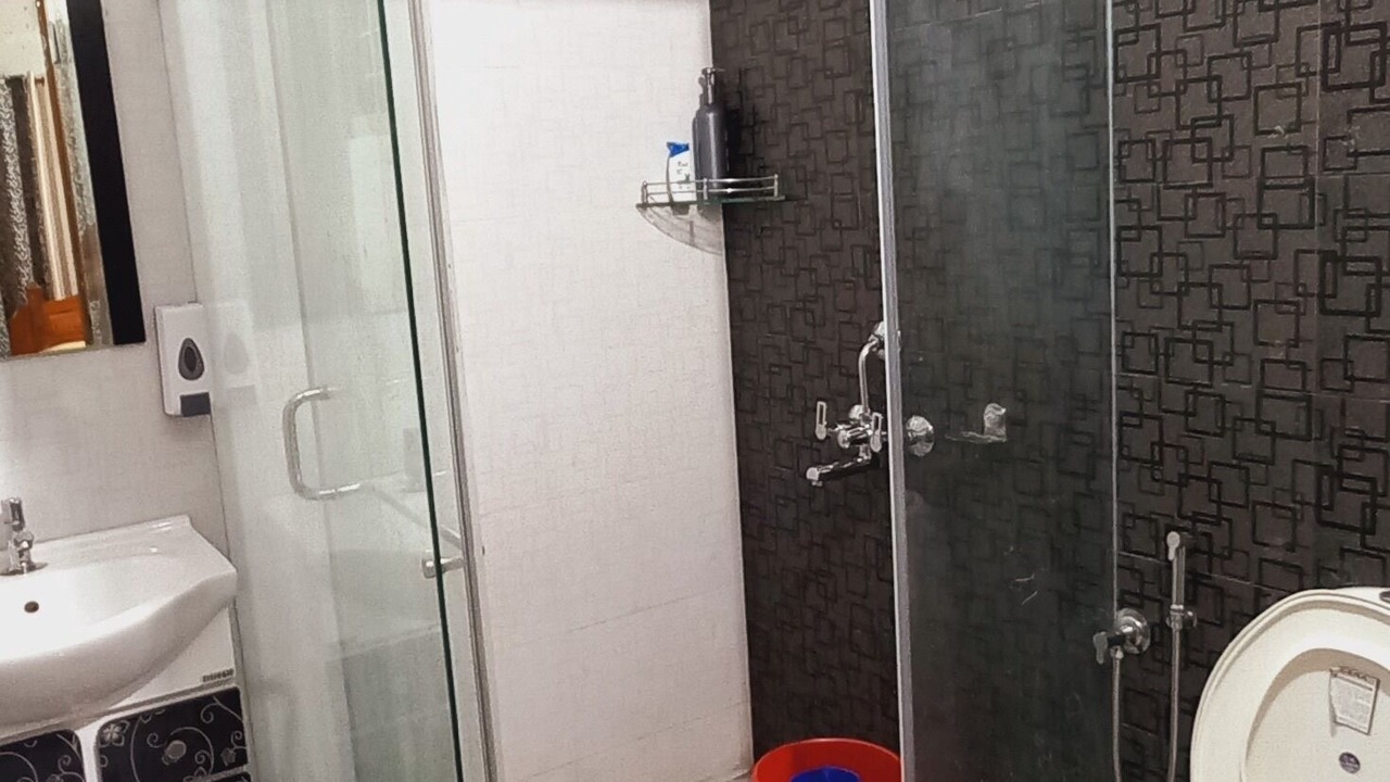 Photo of Bathroom in Vypin