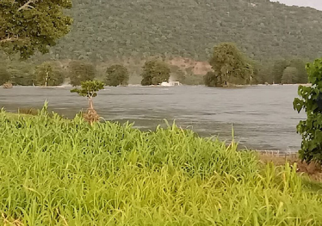 Photo of Others in Hogenakkal