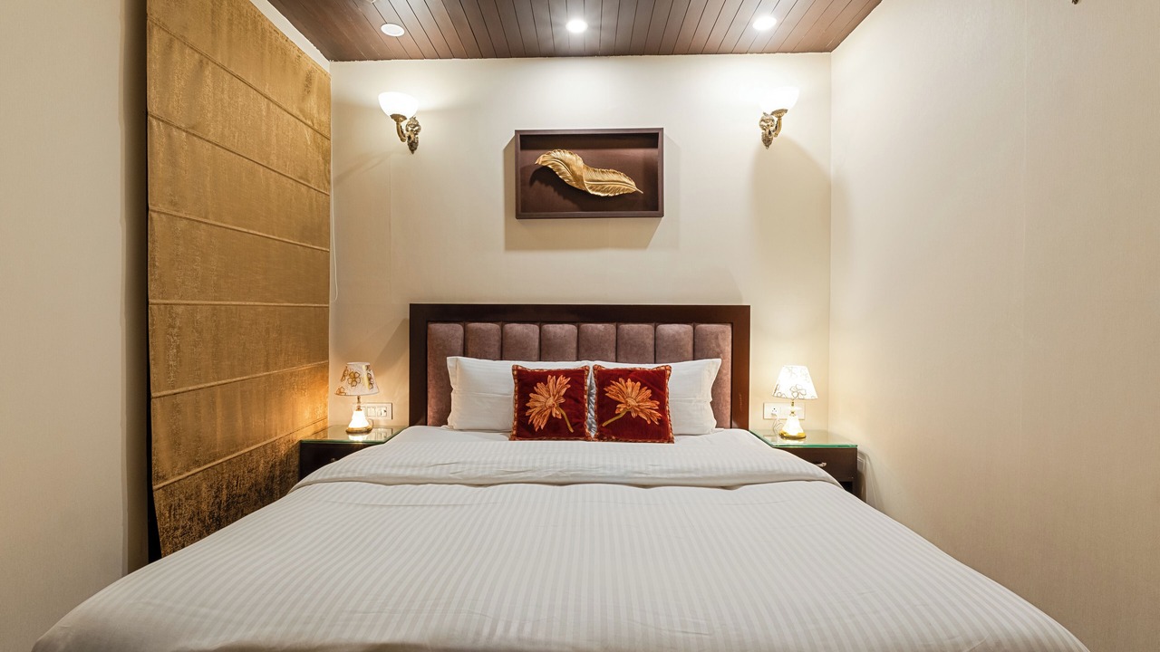 Photo of Bedroom in The Mall Road