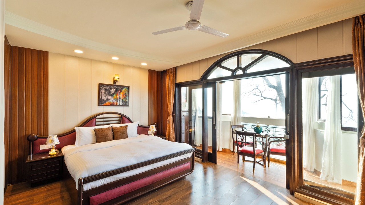 Photo of Bedroom in The Mall Road