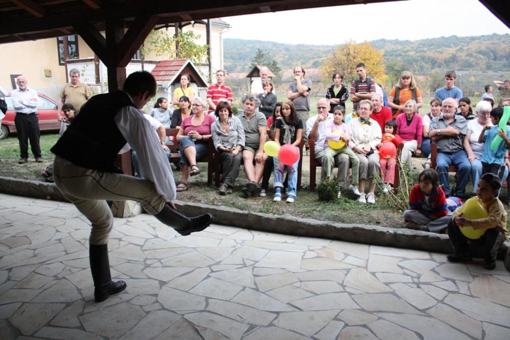 Photo of Others in Simonesti