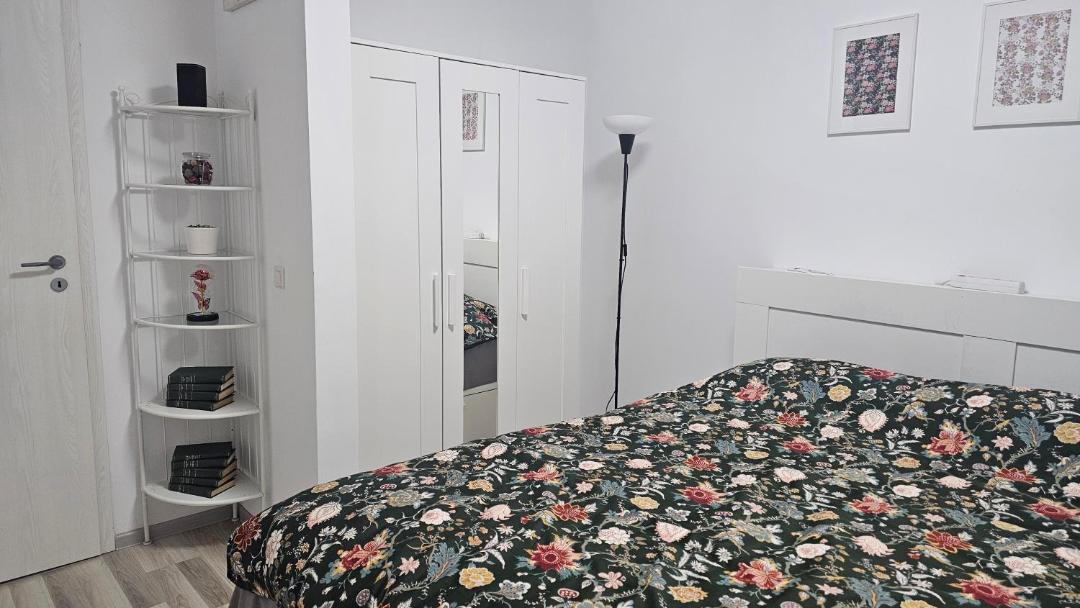 Photo of Bedroom in Sector 4