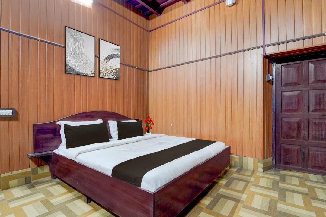 Photo of Bedroom in Devikolam