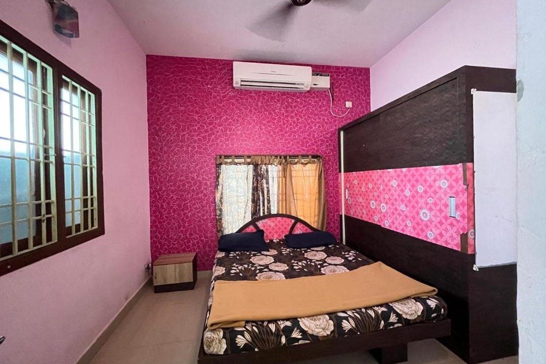 Photo of Bedroom in Covelong