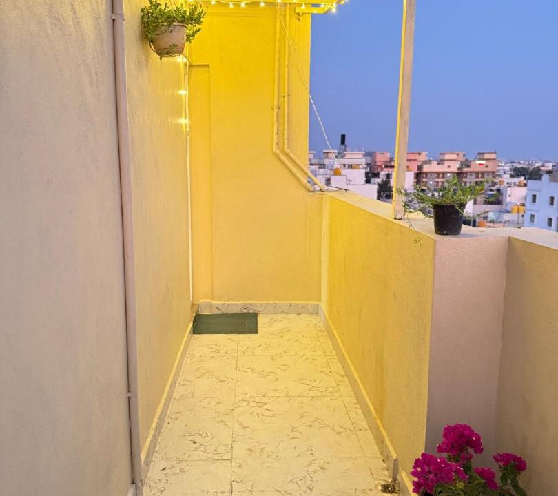 Photo of Patio Balcony in Sadduguntepalya