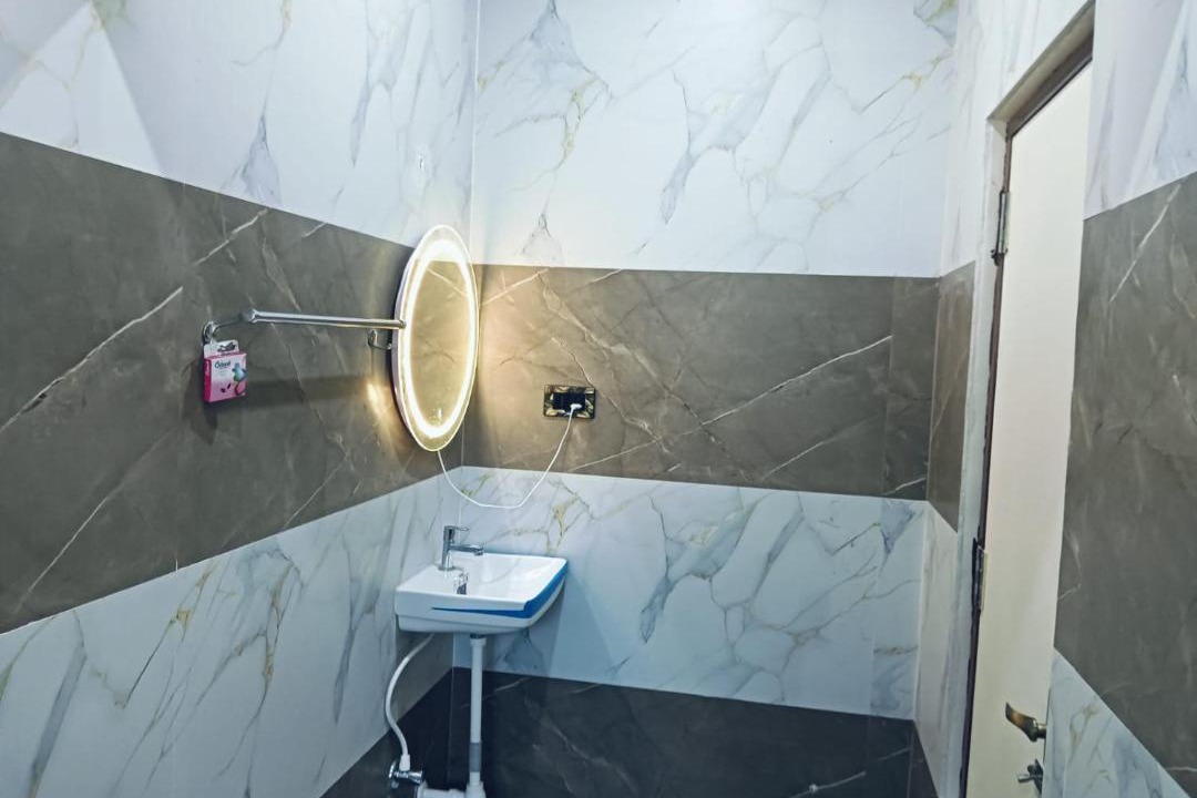 Photo of Bathroom in Krishna Karanai