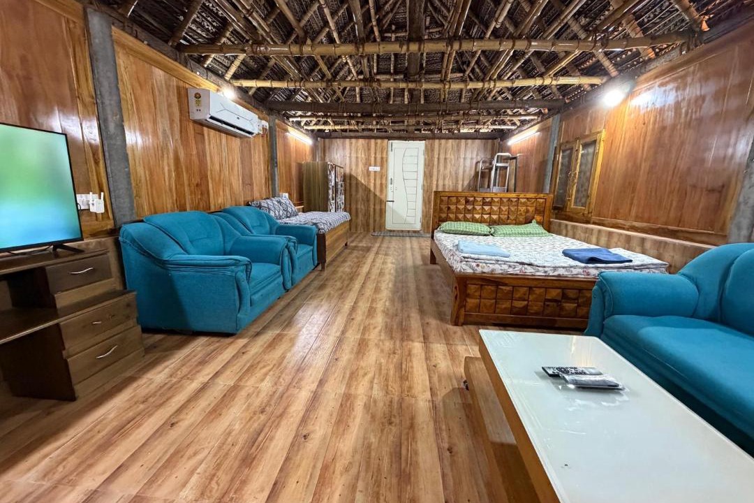 Photo of Livingroom in Tiruvettipuram