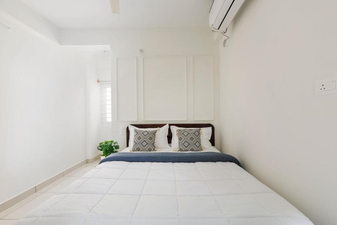 Photo of Bedroom in Palm Meadows