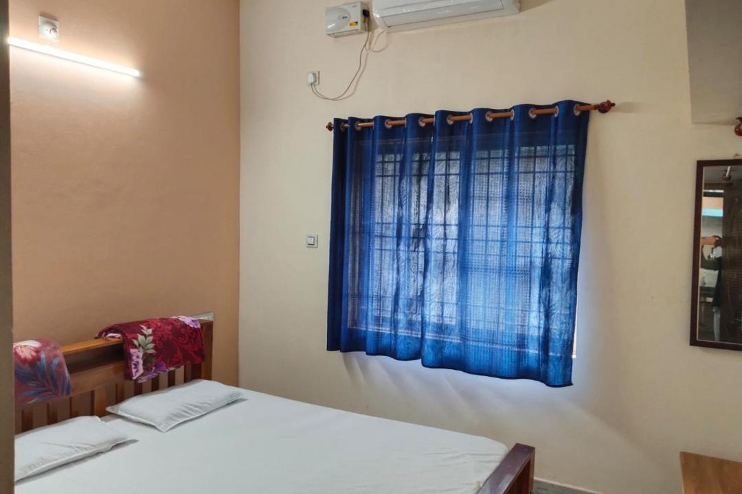 Photo of Bedroom in Honavar