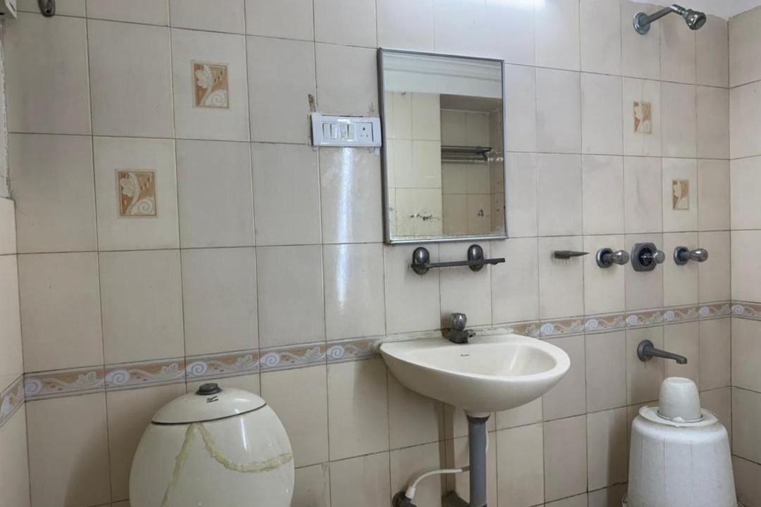 Photo of Bathroom in Vishweshwarapura