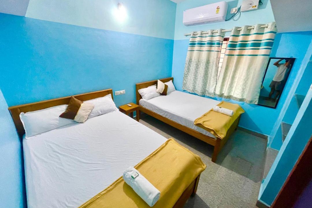 Photo of Bedroom in Murudeshwara