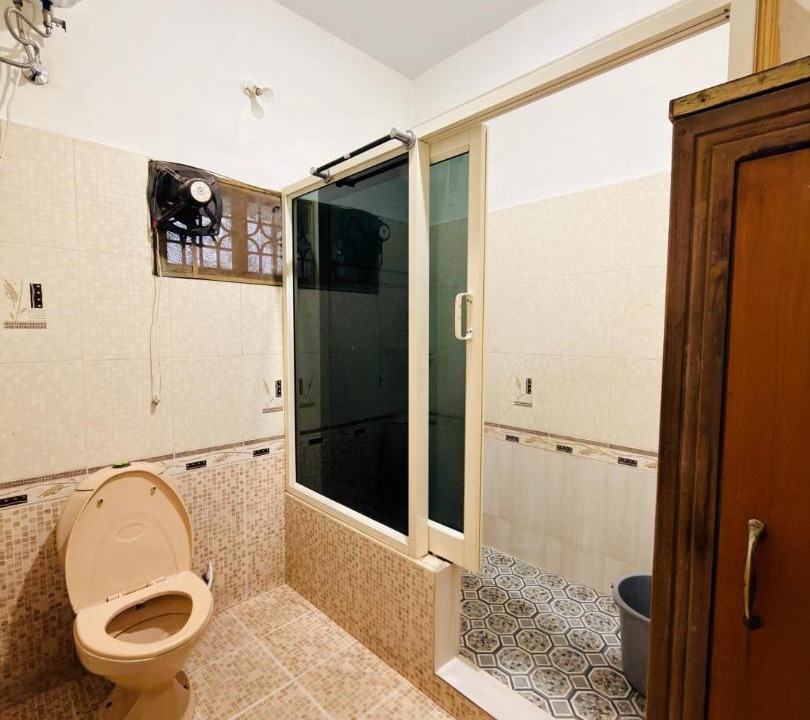 Photo of Bathroom in Perambur Purasavakam