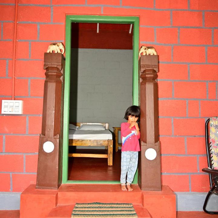 Photo of Others in Vastare