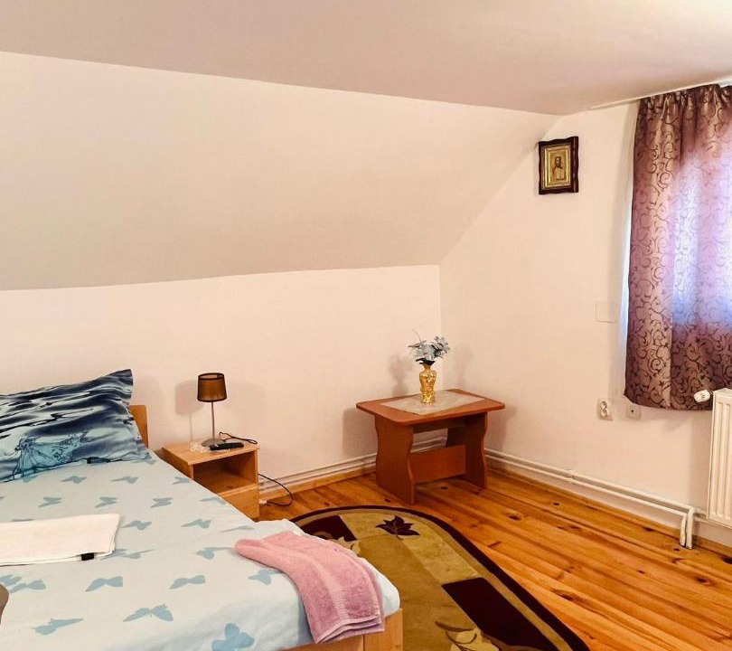 Photo of Bedroom in Damuc