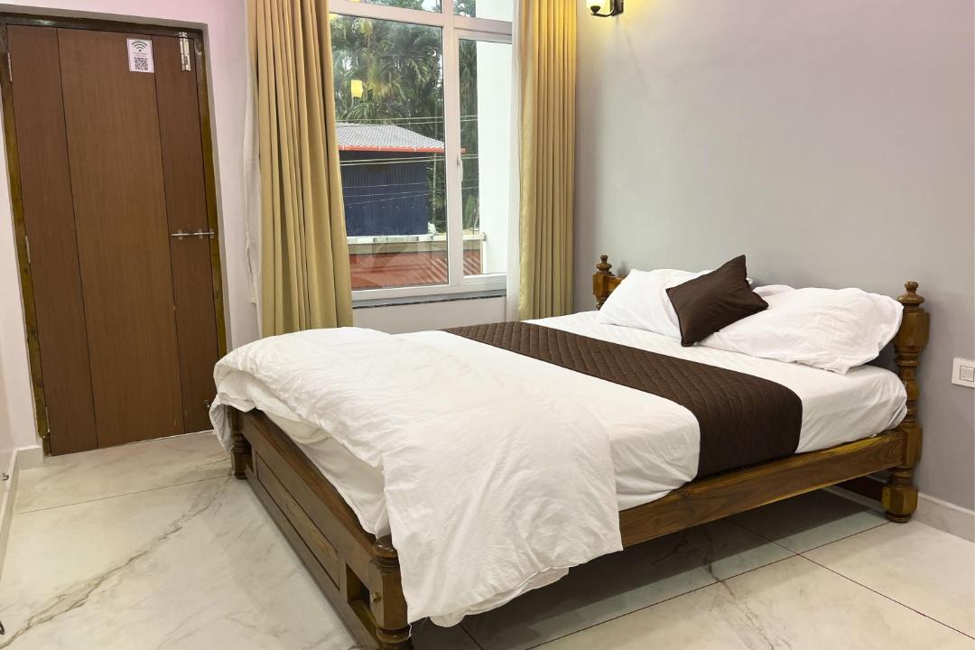Photo of Bedroom in Honavar