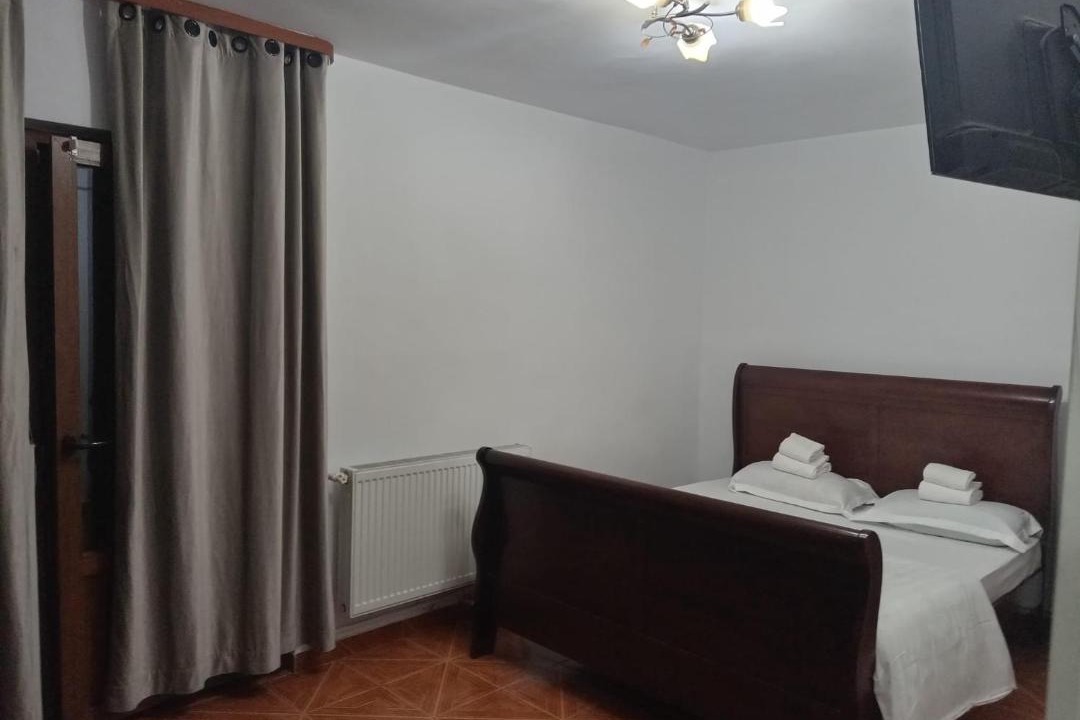 Photo of Bedroom in Falticeni